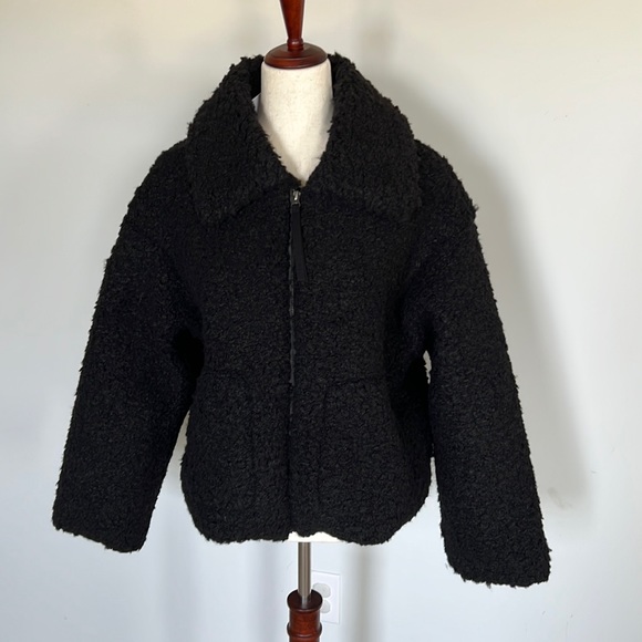 Ugg Maeve Sherpa Jacket - Picture 1 of 4